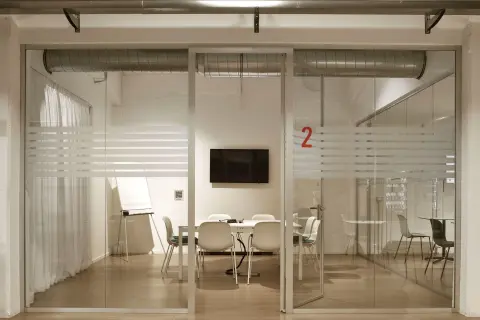 Yoroom